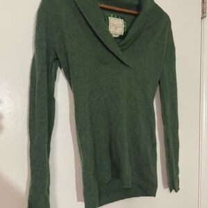 Green 100% Cashmere Cowl Neck Sweater